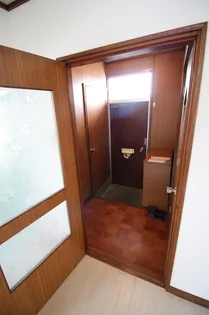 中村ハイツ【1階】の玄関