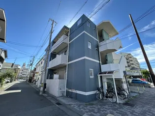 ラフィ-ネ【1階】の外観