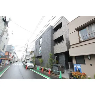 アンジュール新川崎【2階】の外観