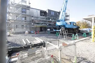 新潟県新潟市東区石山2【アパート】の外観