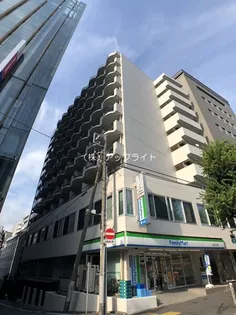 ニューライフ新宿【8階】の外観