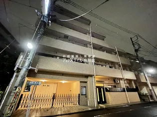 東京都品川区小山5【マンション】の外観