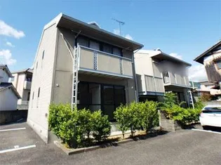 ファミール三好の画像