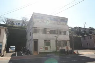 アミティ南山手【1階】の外観