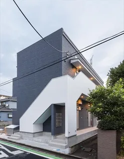 メゾン・ド・ミラ【1階】の外観