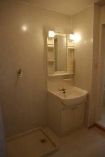 プログレス・アイ【2階】の内装