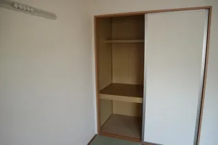 プログレス・アイ【2階】の内装