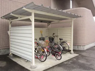 ボンヌ・シャンス【1階】の地図