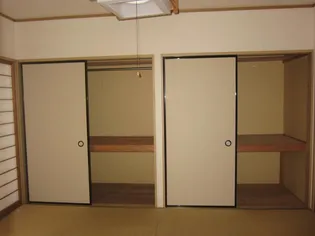 ボンヌ・シャンス【1階】の内装