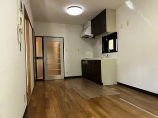 ダイアパレス山中湖第2【3階】の居間