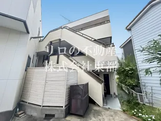 グランドペア【2階】の外観