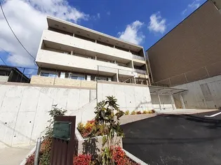 ラ ルミエールの画像