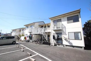 入口ハイツ A棟の外観