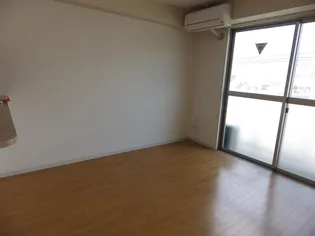 ムーンローズ【3階】の居間