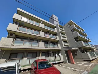 メゾン・デ・オリビエ【3階】の外観