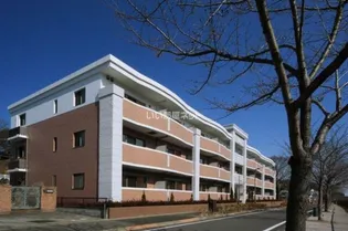 東京都八王子市西片倉1【マンション】の外観