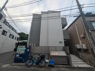 アザーレ・バモス読売ランド前【3階】の外観