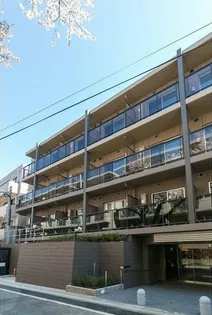 東京都中野区弥生町4【マンション】の外観