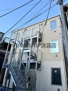 東京都豊島区池袋2【アパート】の外観