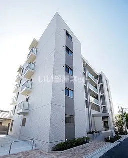 大阪府高槻市上田辺町【マンション】の外観