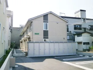 新潟県長岡市弓町1【アパート】の外観