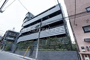 アクサス代々木八幡アジールコート【5階】の外観