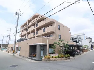 アヴニールパレ【5階】の外観