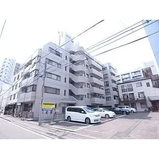 メゾンドール大町【4階】の外観