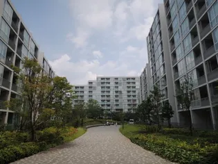 東京都世田谷区砧2【マンション】の外観