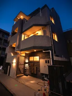 東京都文京区千駄木4【マンション】の外観
