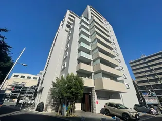 W O B KYOBASHIの画像