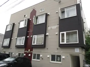 グリュンベーク【2階】の外観