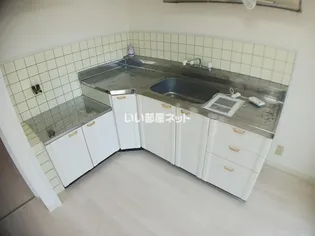 ルーチェSAKAE【1階】のキッチン