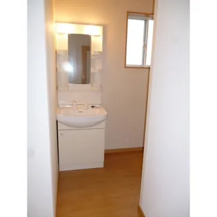 ティファニー【1階】の内装