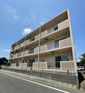 マンションプラティーノ【1階】の外観