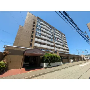 サンピア泉ヶ丘【6階】の外観