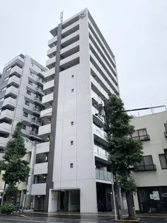 スカイコートパレス東大前【6階】の外観