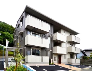 アゼリアブロム【3階】の外観