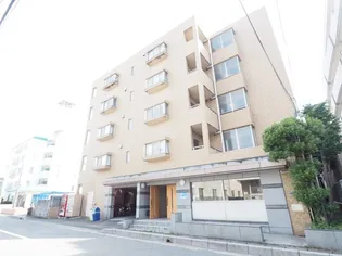 グランドパレス37【2階】の外観