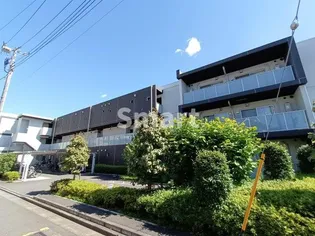 東京都中野区松が丘2【マンション】の外観