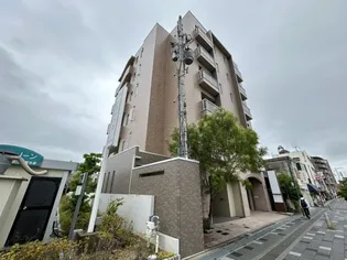 大阪府高槻市富田町3【マンション】の外観
