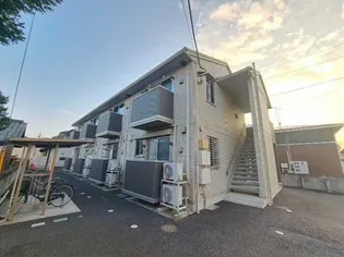 エトワール【2階】の外観