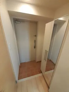 カンタベリー ベルズ【5階】の玄関