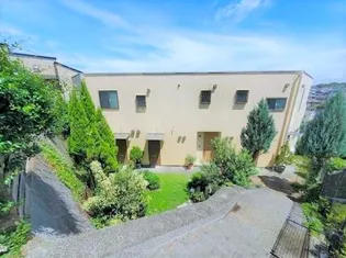 グランビュー新百合ヶ丘【2階】の外観