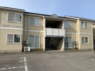 ファミーユ松任Dの画像