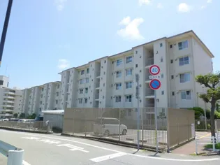 逆瀬台住宅1号棟【3階】の外観