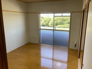 サンハイツ【2階】の居間