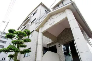 シャンペトル【3階】の外観