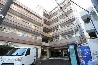 南青山コンドの画像