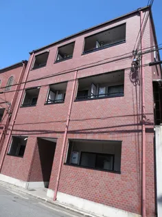 ラトゥ-ル牧眞I【1階】の外観